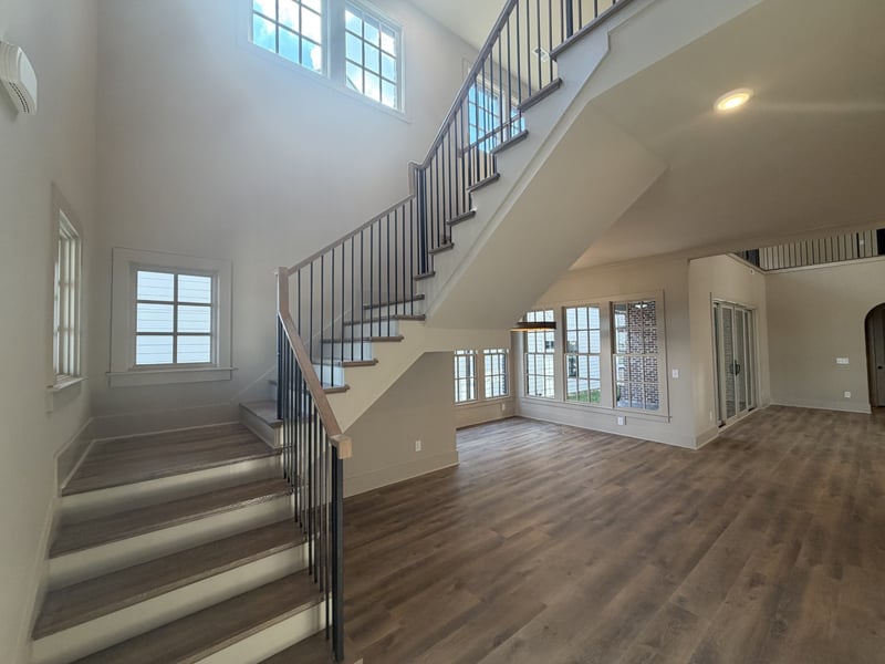 2541 Buckner Ln, Thompsons Station, TN 37179