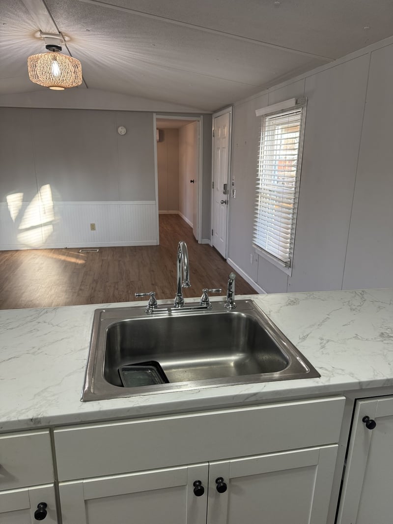 611 Sycamore Ln, La Vergne, TN 37086
