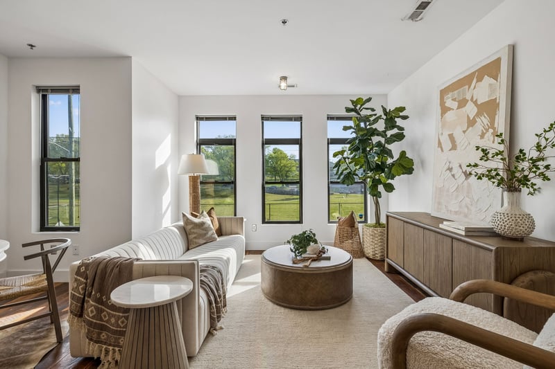 1225 4th Ave #202, Nashville, TN 37210