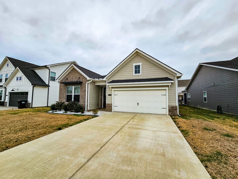 3613 Shady Forest Dr, Murfreesboro, TN 37128