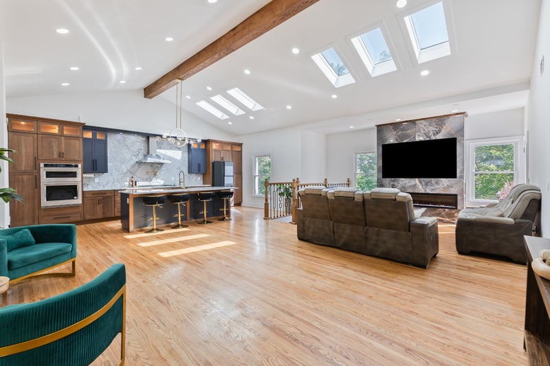 1012 Rodney Dr, Nashville, TN 37205