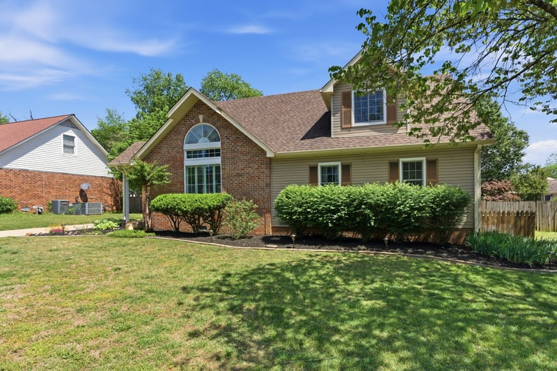 1223 Cason Ln, Murfreesboro, TN 37128