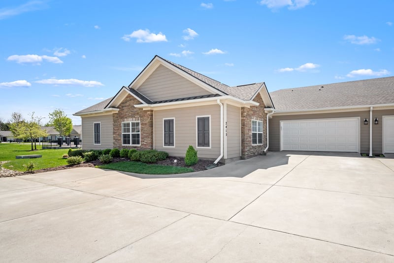 2415 Stonecenter Ln, Murfreesboro, TN 37128
