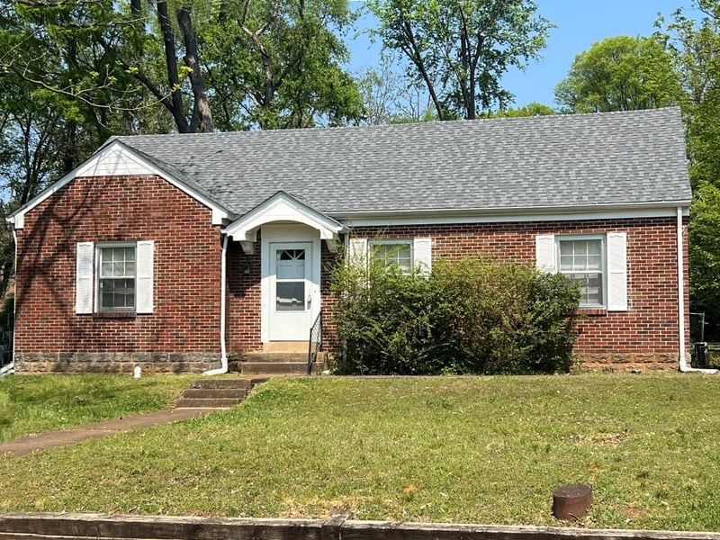 1011 Ewing Blvd, Murfreesboro, TN 37130