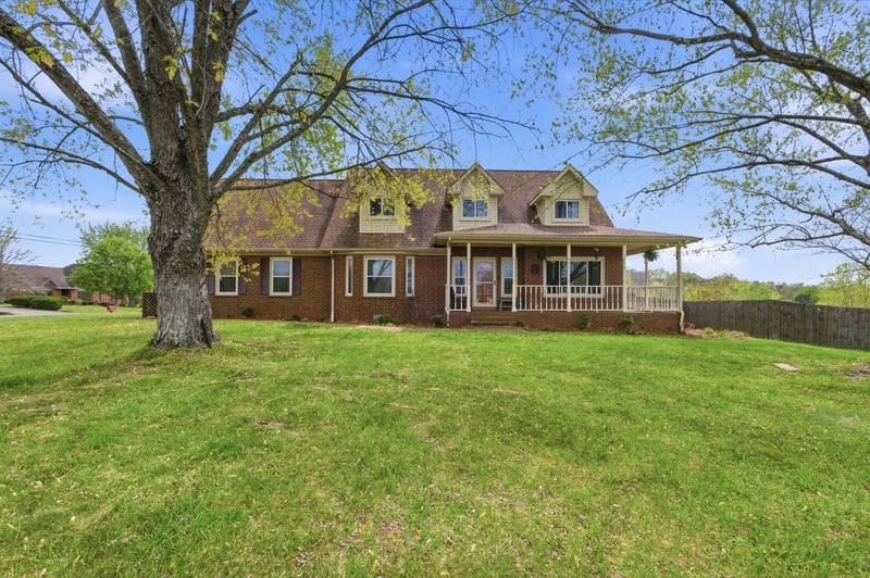 812 Ridgetop Dr, Mount Juliet, TN 37122