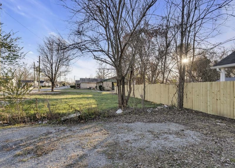 460 E State St, Murfreesboro, TN 37130