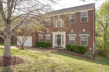 808 Glenavon Ct, Nashville, TN 37220