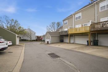 2734 Dracut Ln, Nashville, TN 37211