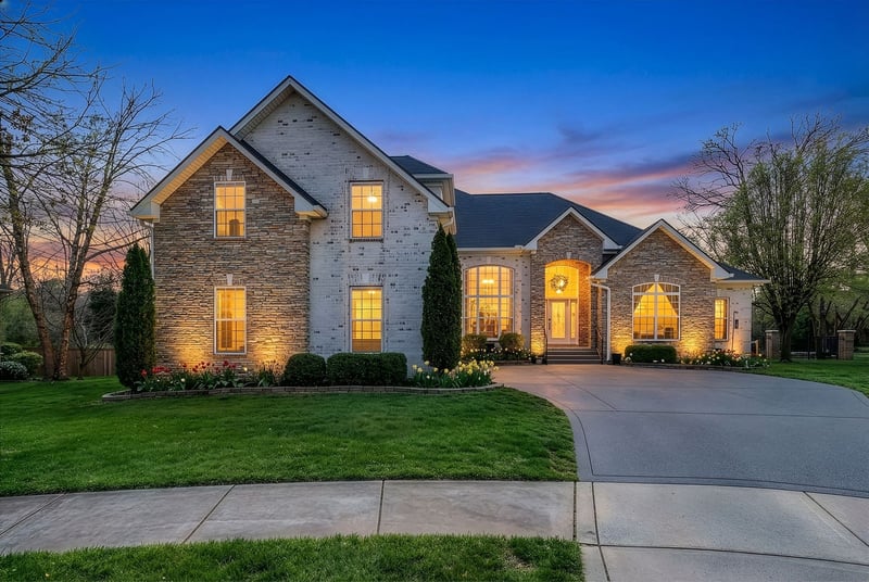 112 General Smith Pl, Hendersonville, TN 37075