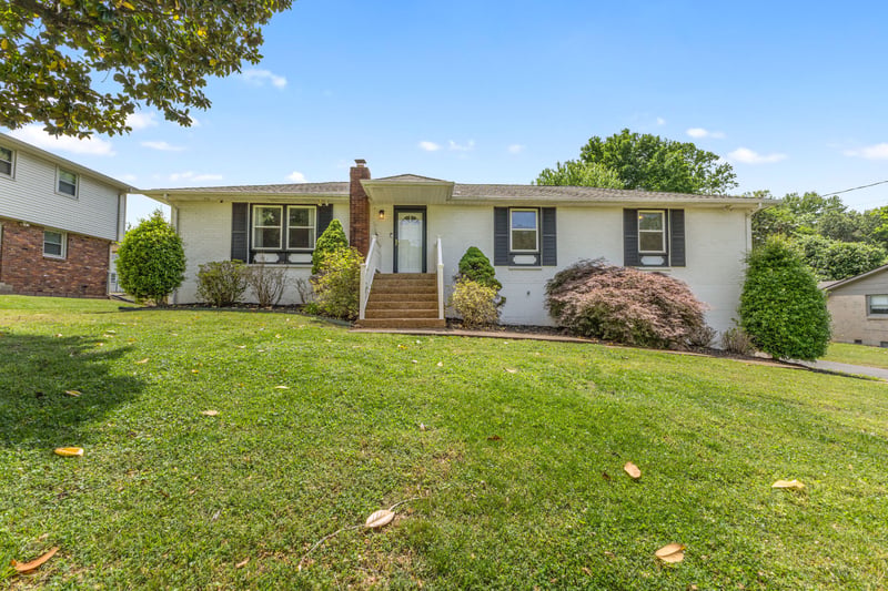 108 Maureen Dr, Hendersonville, TN 37075