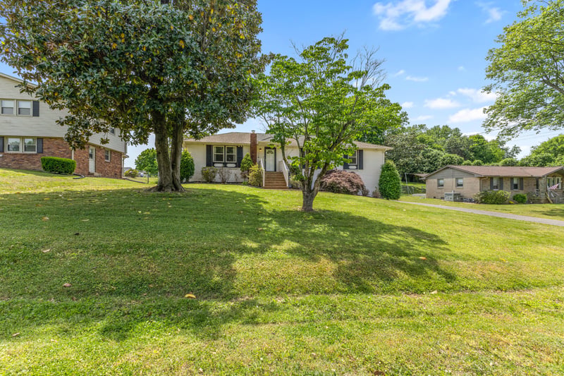 108 Maureen Dr, Hendersonville, TN 37075