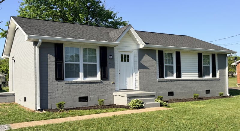 401 Watts Dr, Columbia, TN 38401