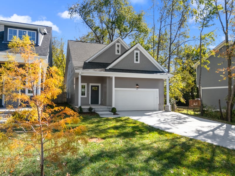 329 Seneca Dr, Nashville, TN 37214