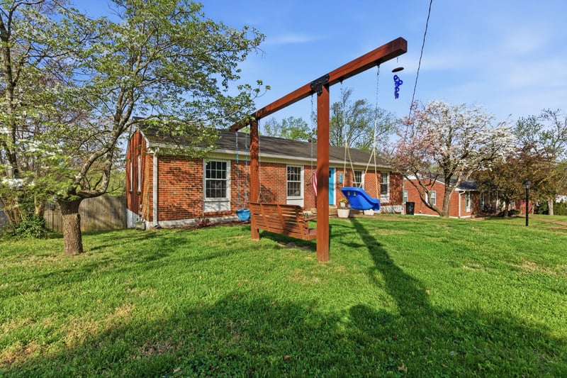 423 Wauford Dr, Nashville, TN 37211