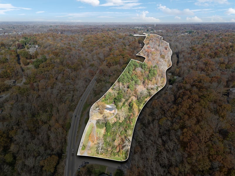 404 Van Hook Dr, Ashland City, TN 37015