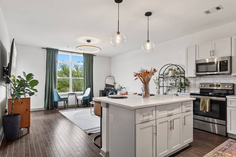 1638 54th Ave #203, Nashville, TN 37209