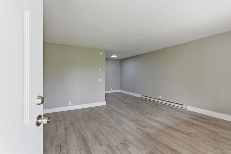 550 Harding Pl #F121, Nashville, TN 37211