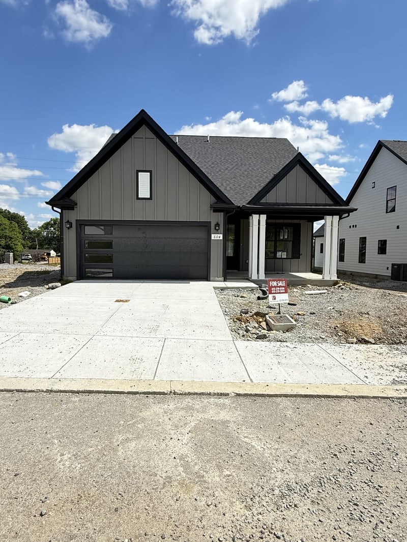 604 Gustaf Dr, Whites Creek, TN 37189