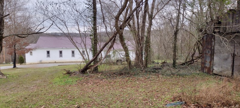 Corlew St, Dickson, TN 37055