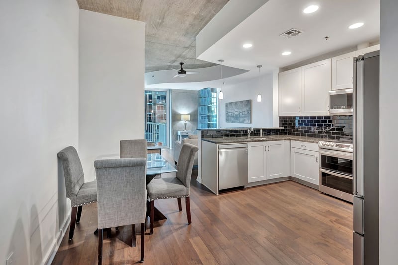 301 Demonbreun St #1120, Nashville, TN 37201