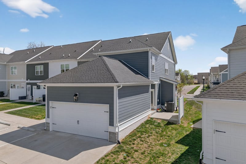 1947 Amacher Dr, Spring Hill, TN 37174
