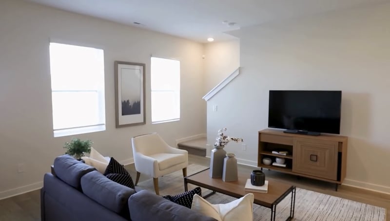 547 Swanholme Dr, Murfreesboro, TN 37128