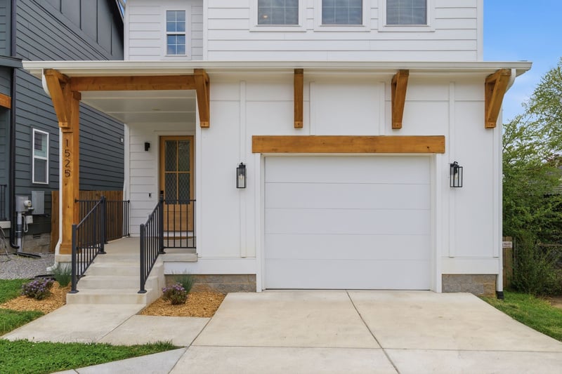 1525 Hayden Dr, Nashville, TN 37206