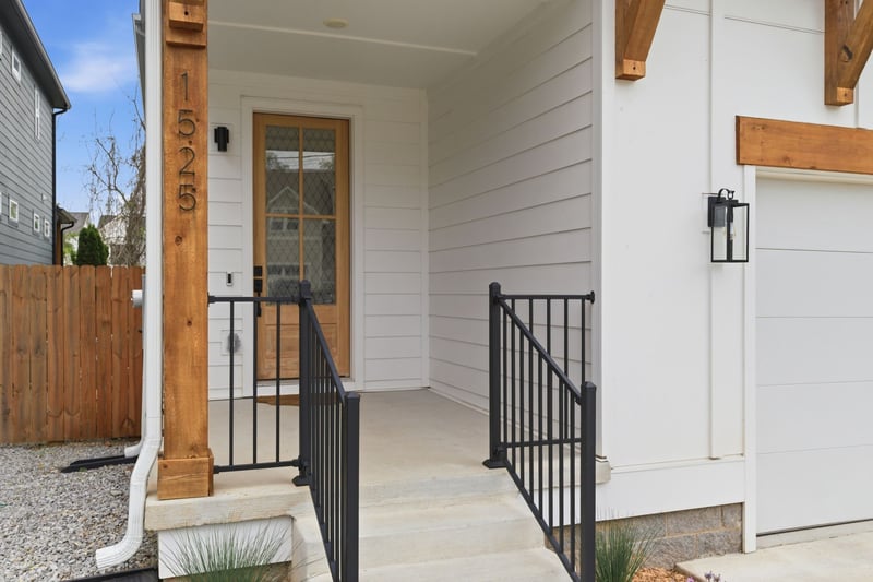 1525 Hayden Dr, Nashville, TN 37206