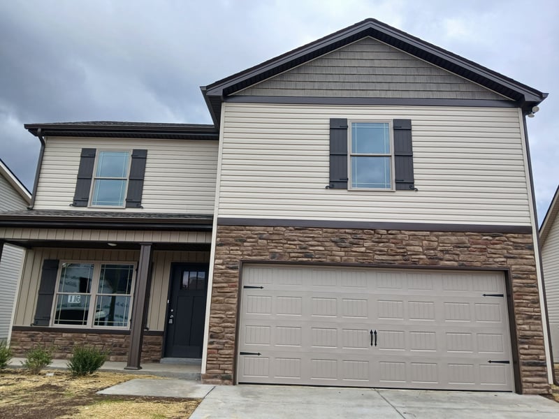 2913 Valley Farms Dr, Christiana, TN 37037