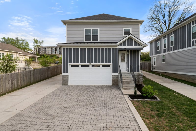 338A Ewing Dr, Nashville, TN 37207