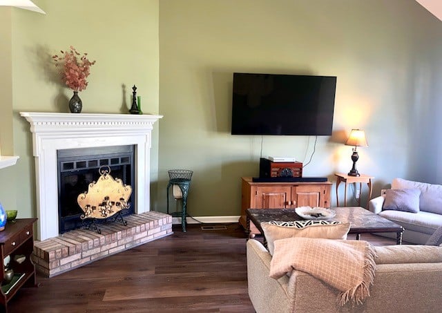 2940 Riverbend Dr, Nashville, TN 37214