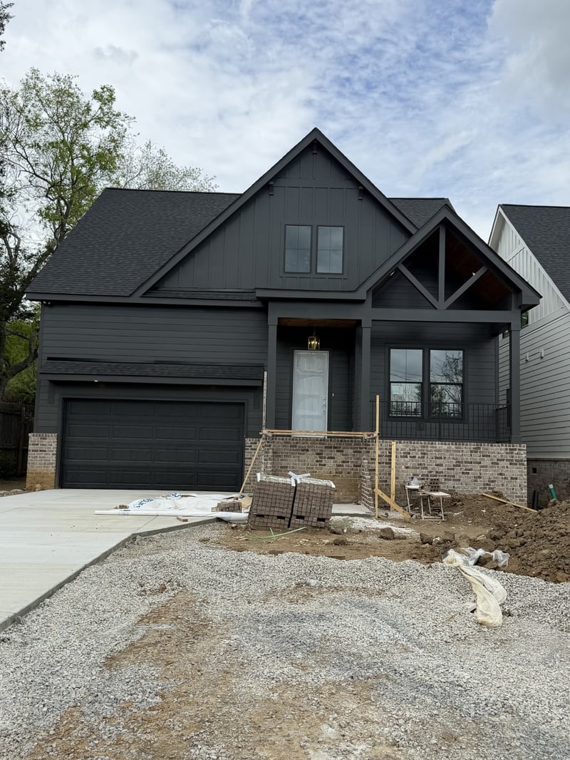 644 W Green Ln #B, Nashville, TN 37207