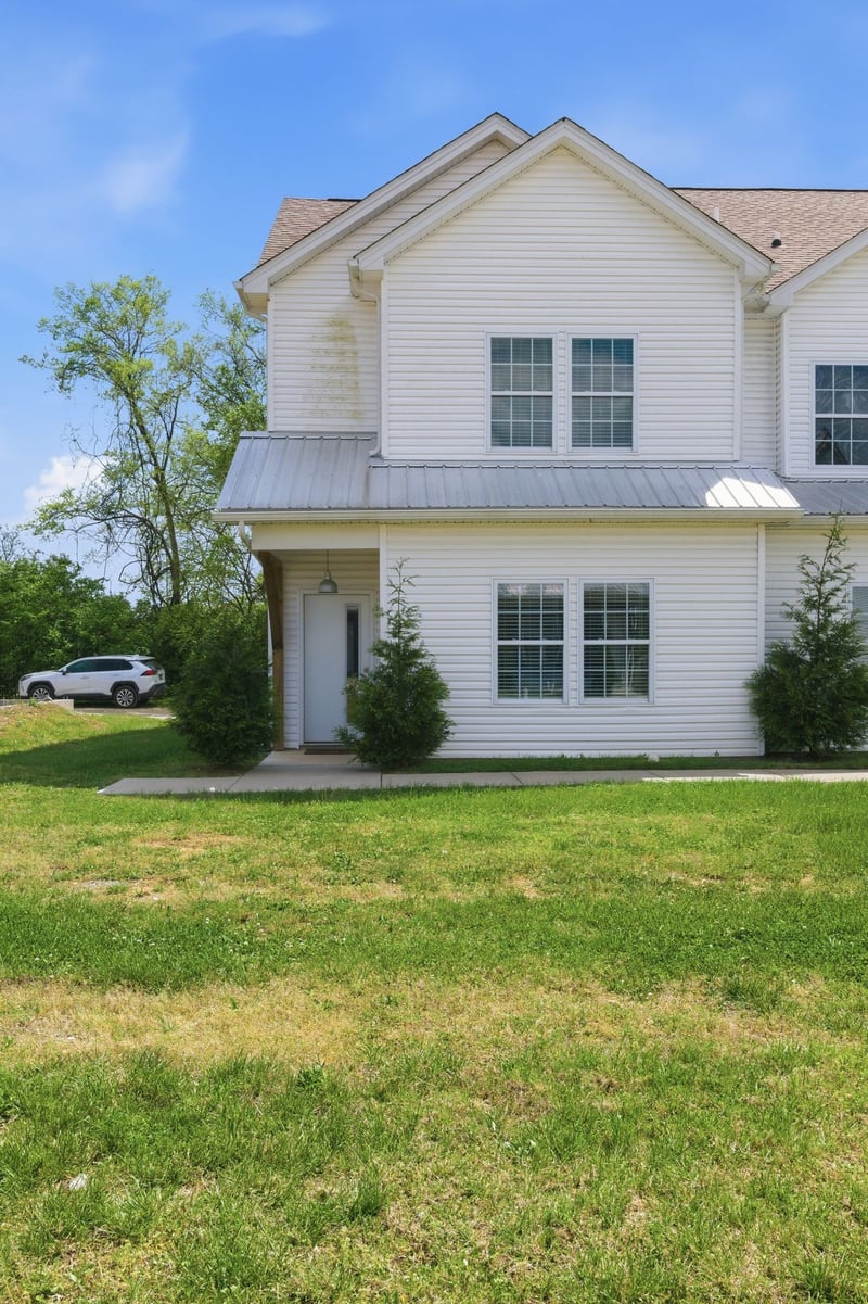 3625 Hydes Ferry Rd, Nashville, TN 37218