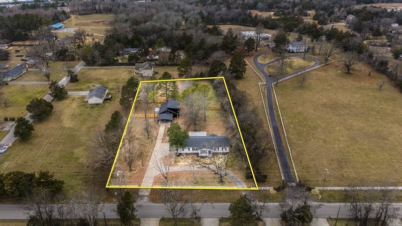 2614 Elam Rd, Murfreesboro, TN 37127