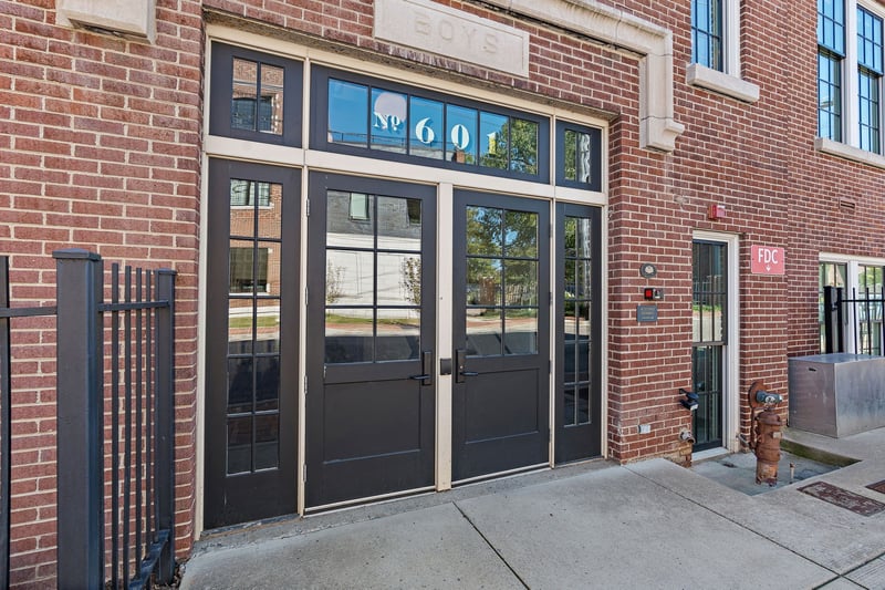 601 Madison St #102, Nashville, TN 37208