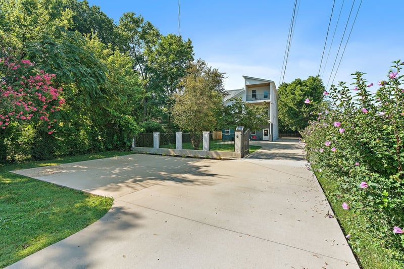 101 Lyle Ln, Nashville, TN 37210
