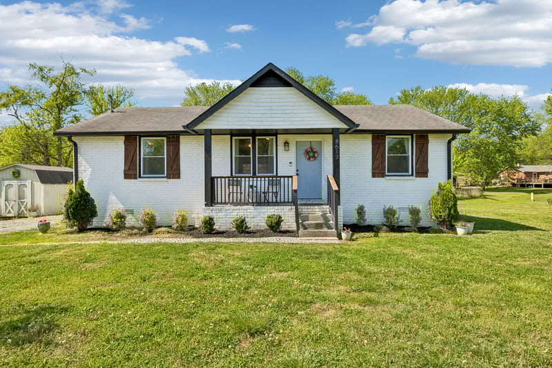 8617 Maple St, Murfreesboro, TN 37129