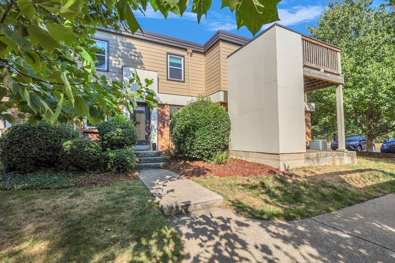 940 Gale Ln #146, Nashville, TN 37204