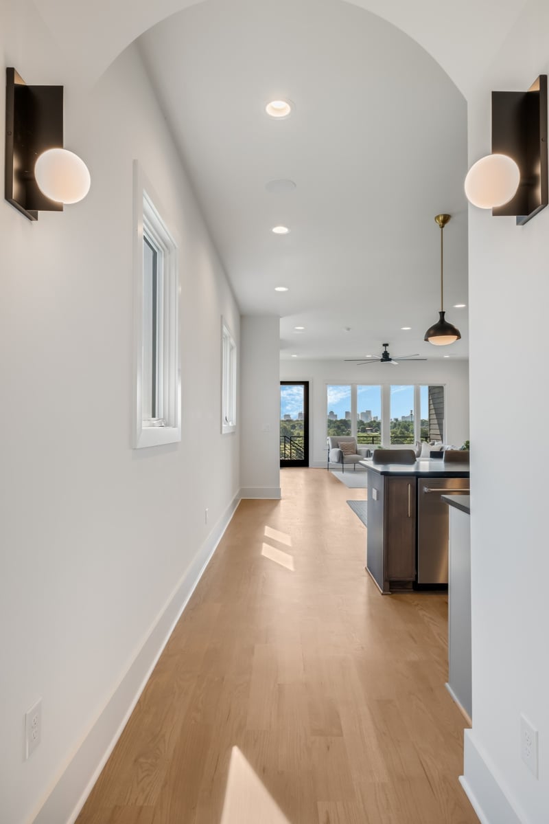 2118 Cliff Dr, Nashville, TN 37218