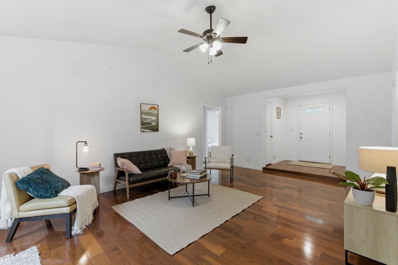 3617 Donna Kay Dr, Nashville, TN 37211