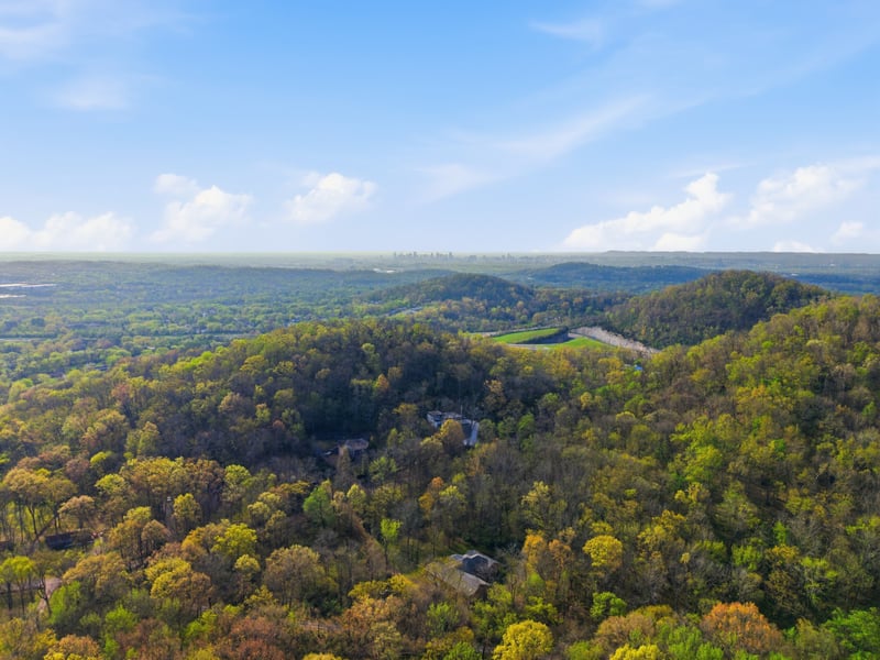 3714 Homeland Dr, Nashville, TN 37218