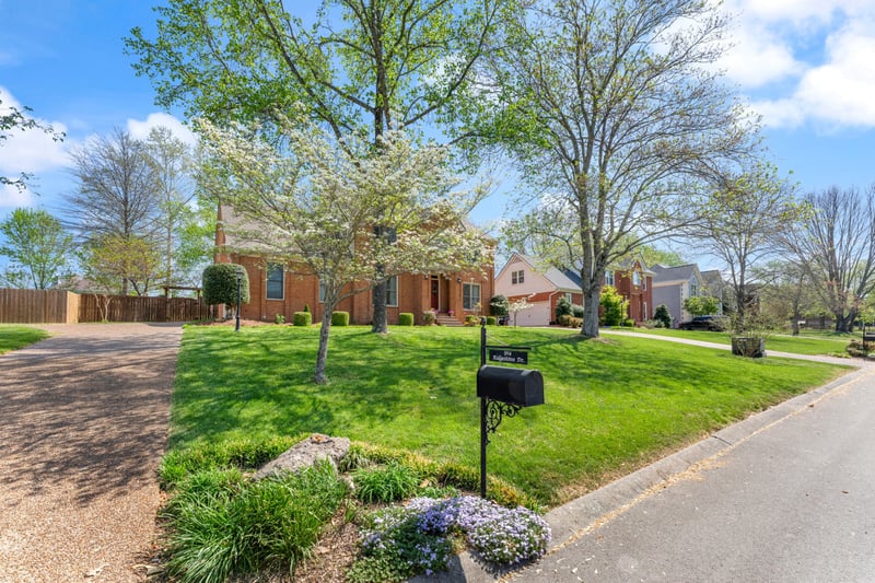 504 Ridgestone Dr, Franklin, TN 37064