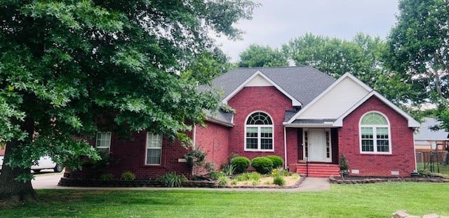2014 Adonis Dr, Murfreesboro, TN 37128