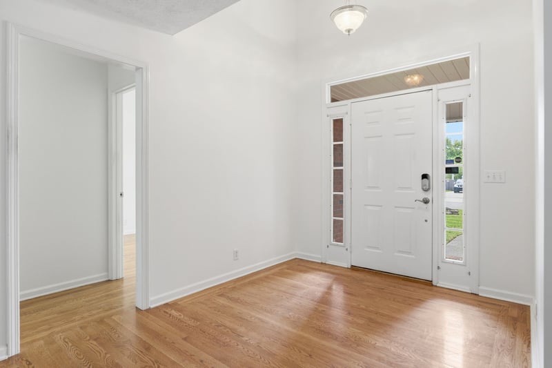 2014 Adonis Dr, Murfreesboro, TN 37128