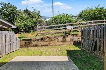 115 Stonecrest Dr, Nashville, TN 37209