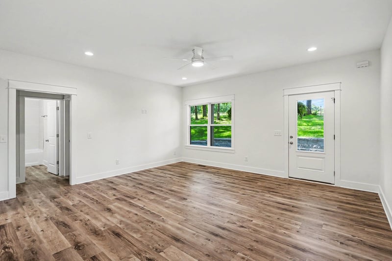 1475 Spann Rd, Charlotte, TN 37036