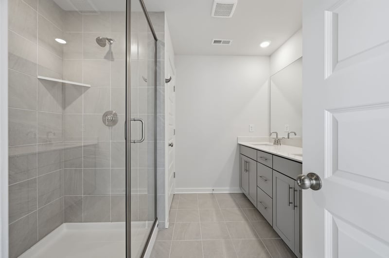 1210 Leavell Ln, Murfreesboro, TN 37130