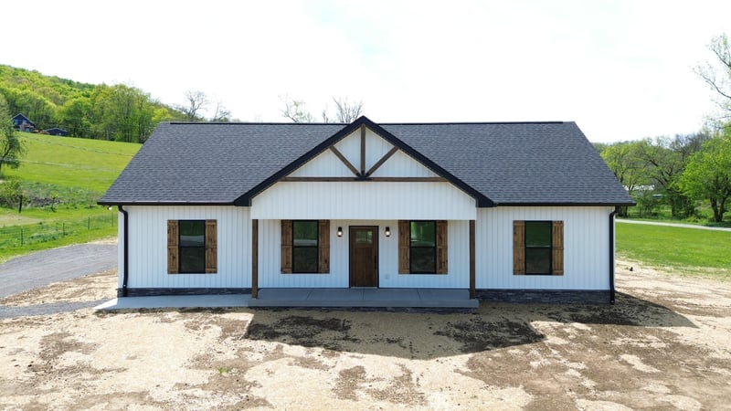 22 Ballenger Rd, Carthage, TN 37030