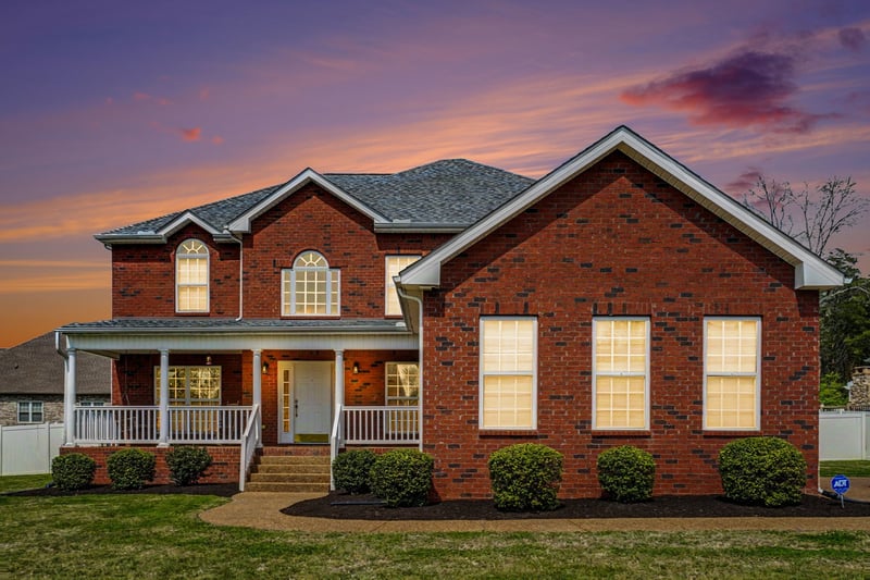107 Seven Springs Dr, Mount Juliet, TN 37122
