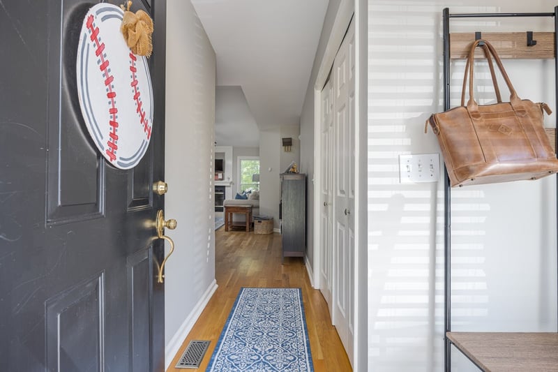 5037 English Village Dr, Nashville, TN 37211